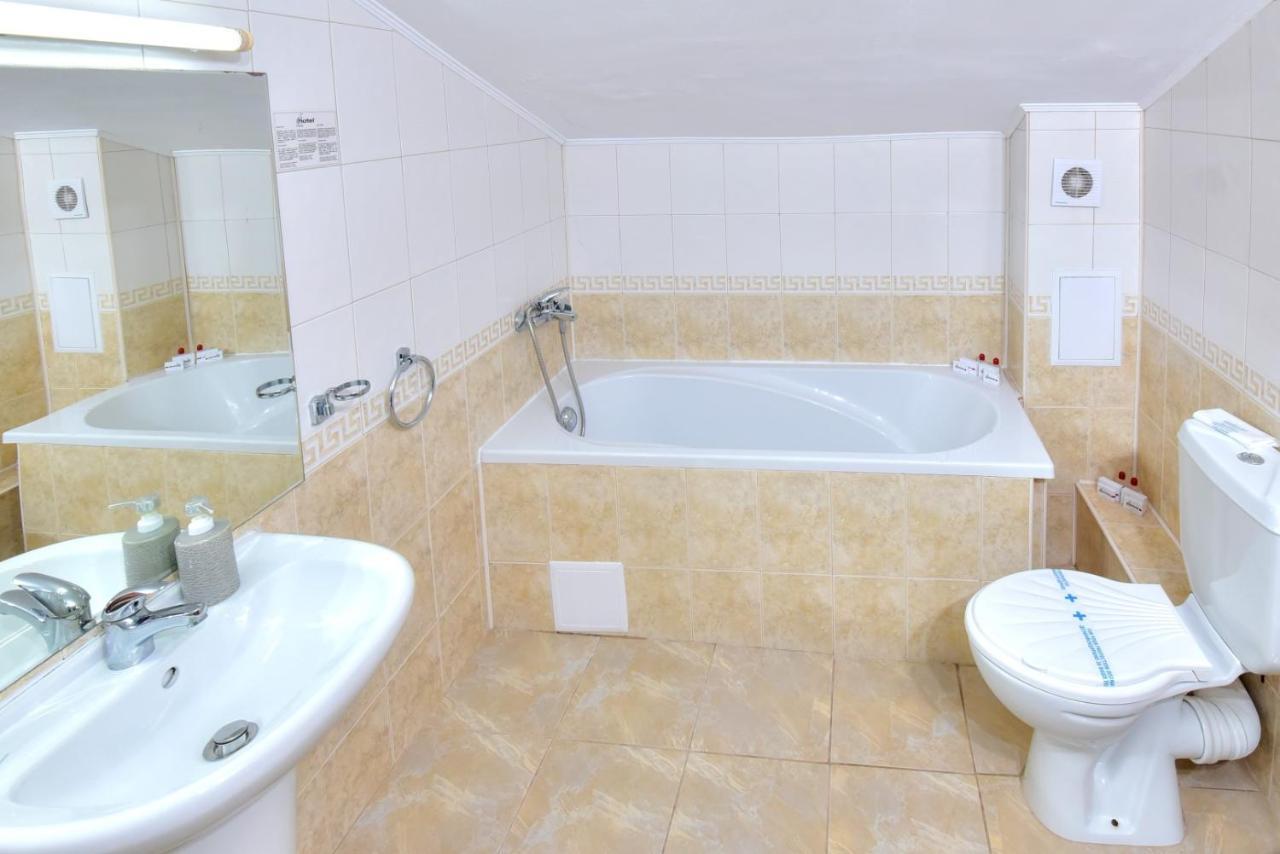 Diva Hotel & Thermal Pool Чифлик Экстерьер фото