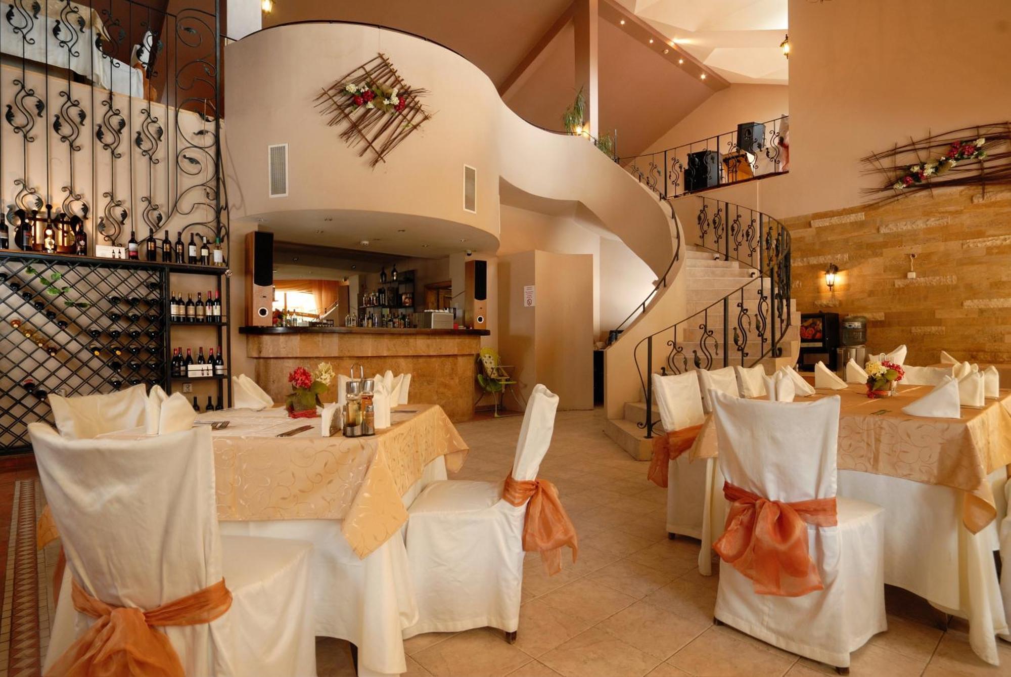 Diva Hotel & Thermal Pool Чифлик Экстерьер фото